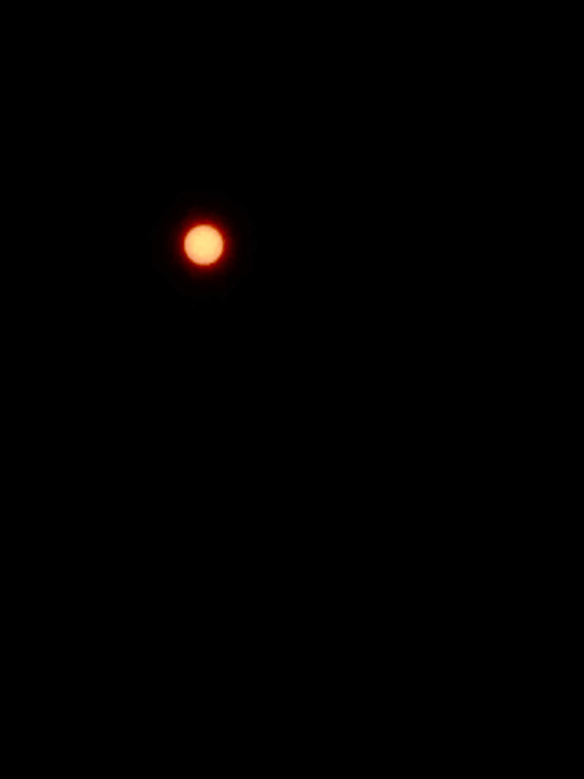 140319_SolarEclipse_MattSchwartz_SolarZoom